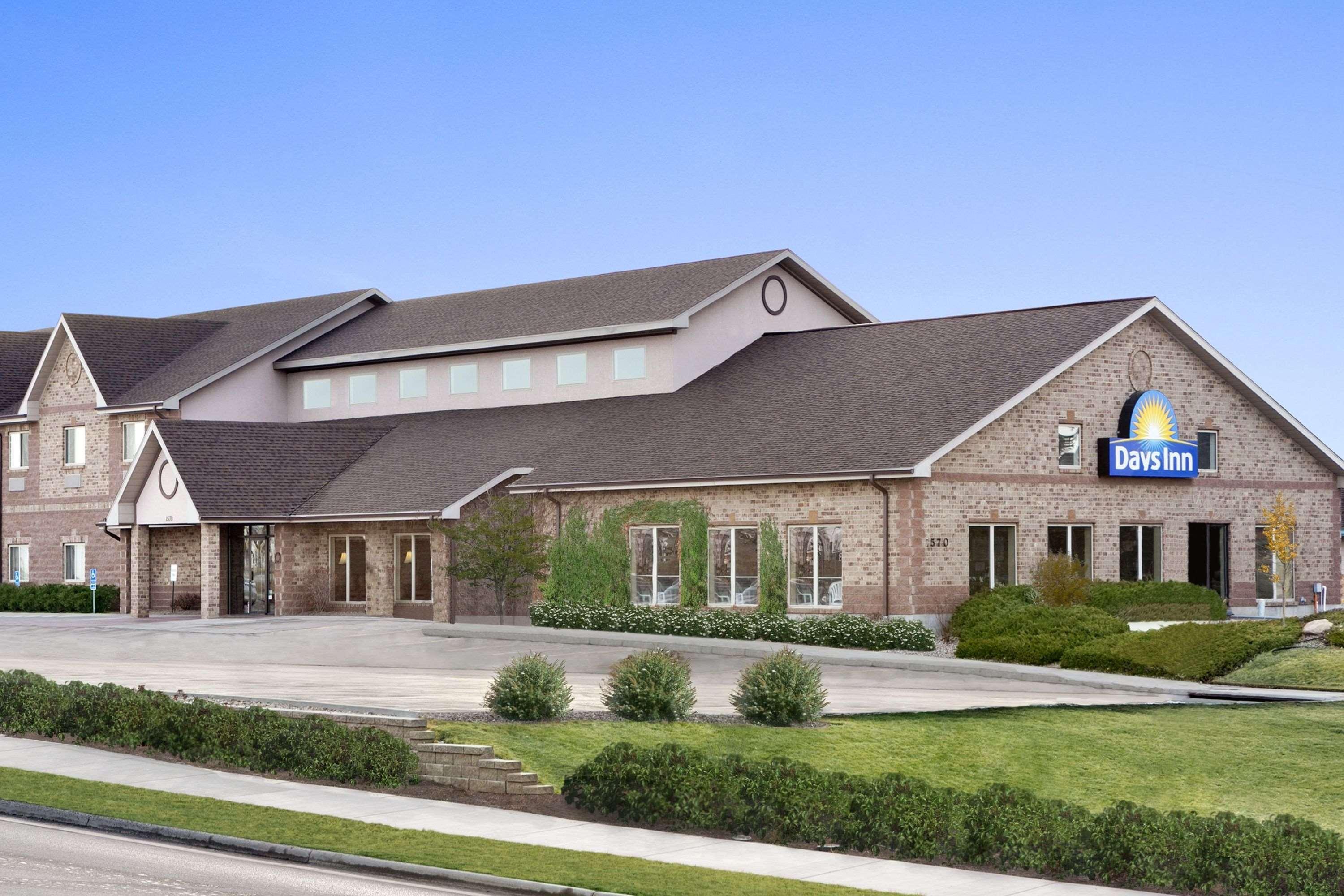 Days Inn By Wyndham Rapid City Ngoại thất bức ảnh