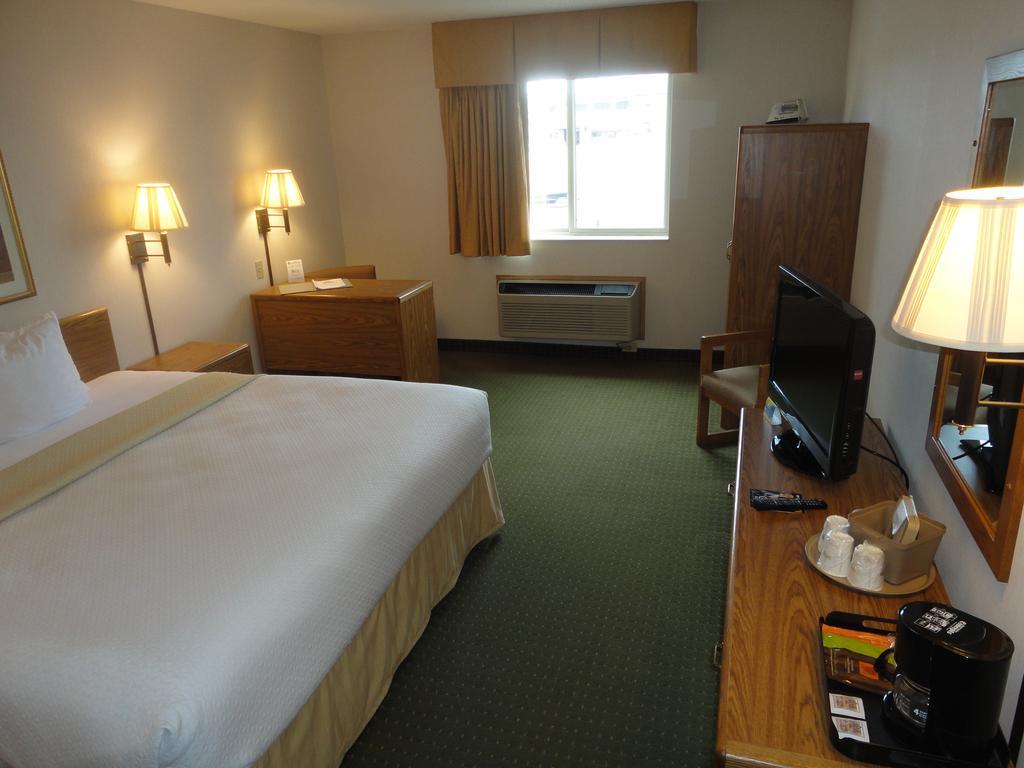 Days Inn By Wyndham Rapid City Ngoại thất bức ảnh